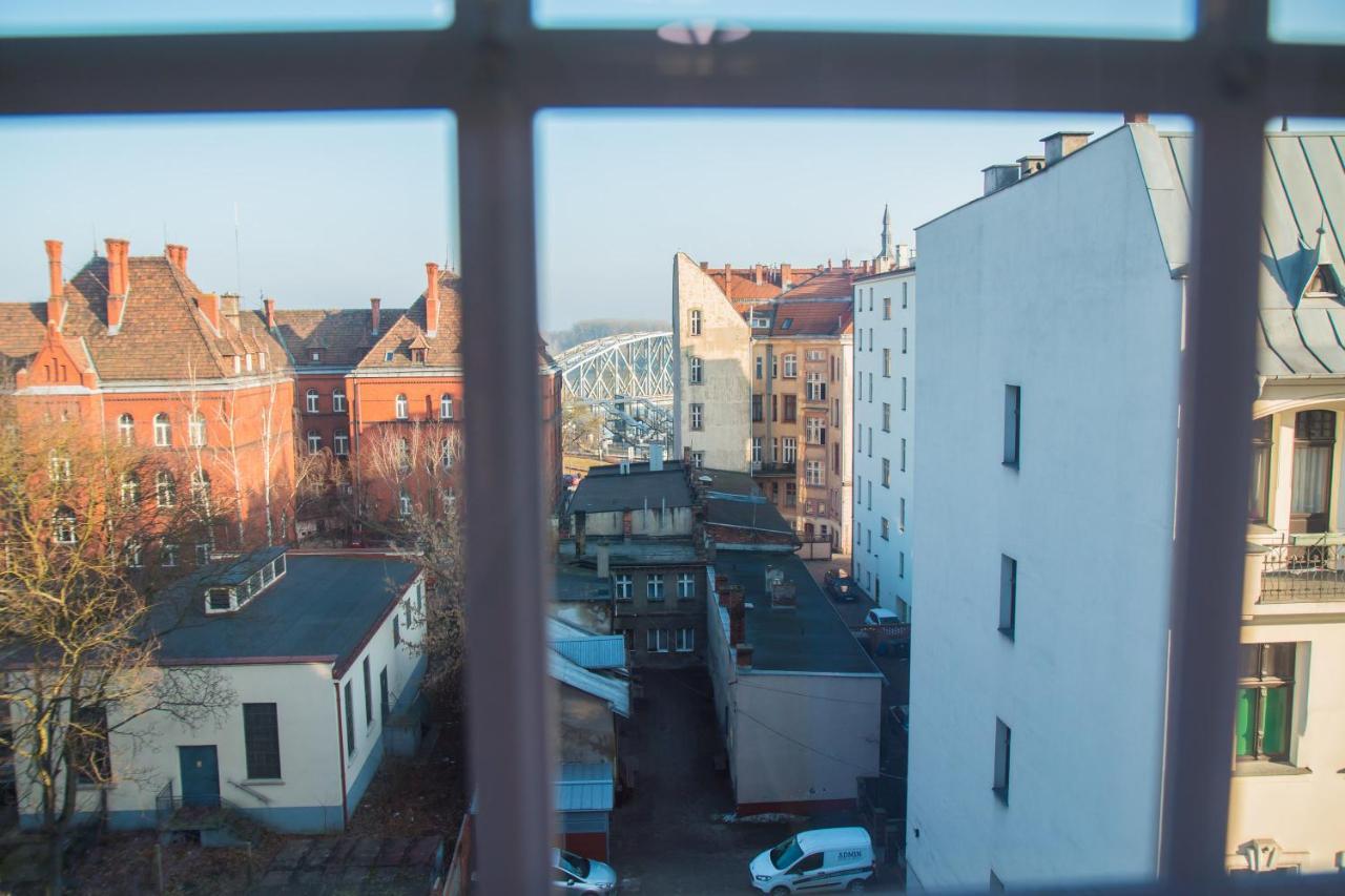 Old Bridge View By Rentoom Apartment Torun